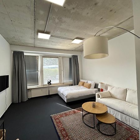 35 Qm Grosses Apartment Mit Eigenem Badezimmer In Den Elbvororten هامبورغ المظهر الخارجي الصورة